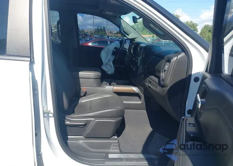 2019 Chevrolet Silverado 1500 Rst z USA, uszkodzony, nr VIN 3GCUYEED9KG195727